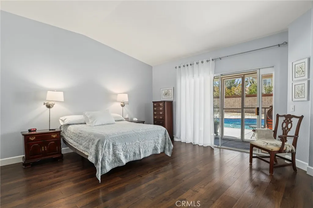 42323 Grandeur Way, Lancaster, California 93536 home-pic-17