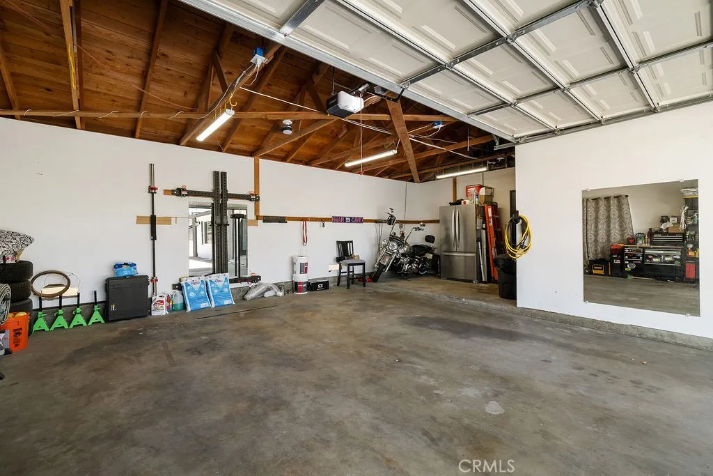 41841 55th Street W, Quartz Hill, California 93536 home-pic-58