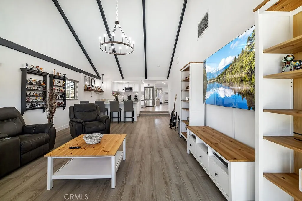 41841 55th Street W, Quartz Hill, California 93536 home-pic-24
