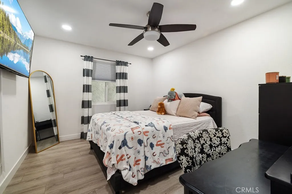 41841 55th Street W, Quartz Hill, California 93536 home-pic-38
