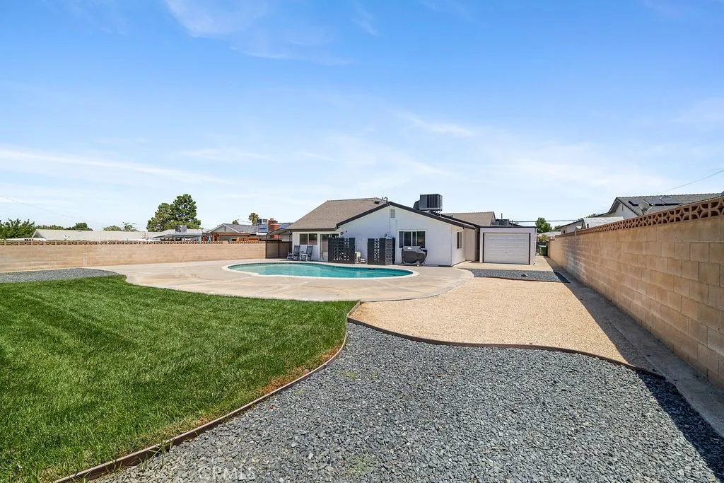 41841 55th Street W, Quartz Hill, California 93536 home-pic-48