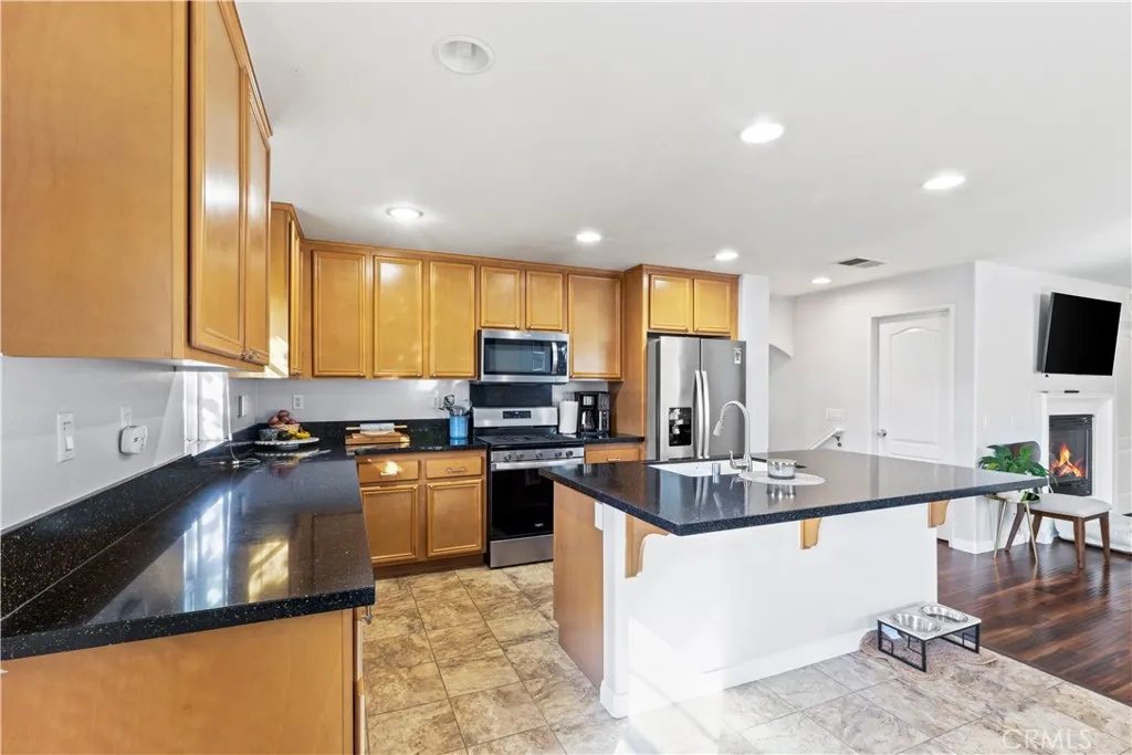 10382 Sparkling Dr 1, Rancho Cucamonga, California 91730 home-pic-6