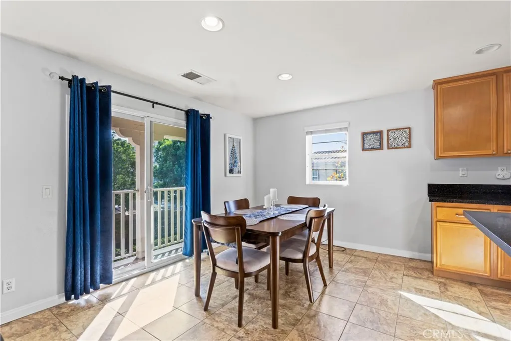 10382 Sparkling Dr 1, Rancho Cucamonga, California 91730 home-pic-8