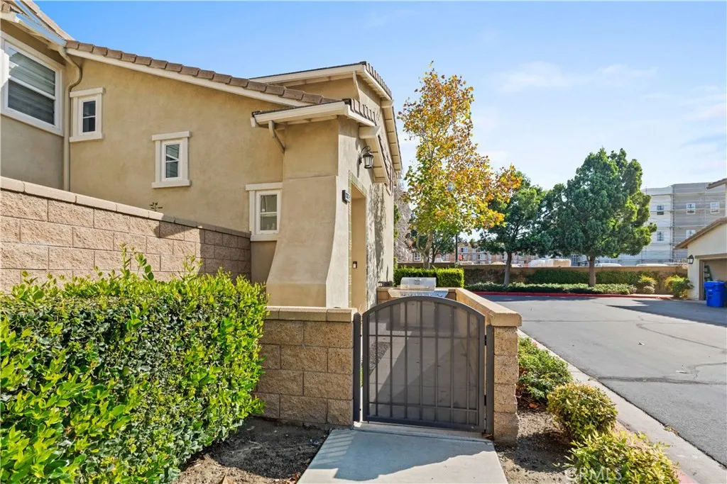 10382 Sparkling Dr 1, Rancho Cucamonga, California 91730 home-pic-3