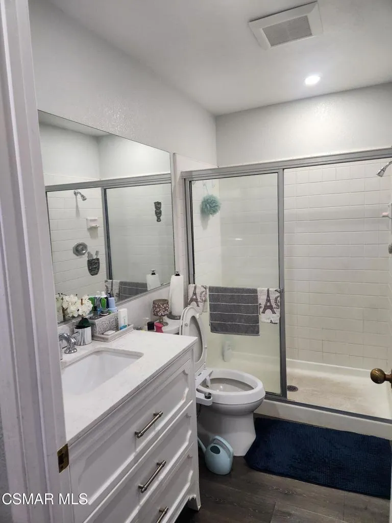 18612 El Dorado Court, Canyon Country, California 91351 home-pic-8