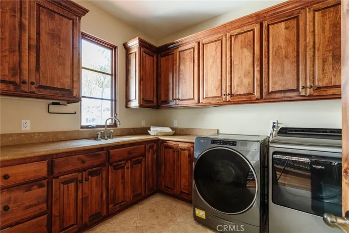 1807 Valley Park Avenue, Hermosa Beach, California 90254