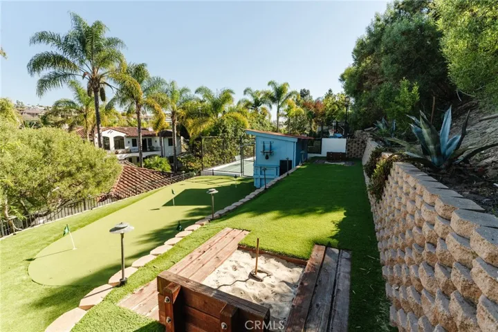 1807 Valley Park Avenue, Hermosa Beach, California 90254