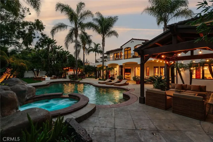 1807 Valley Park Avenue, Hermosa Beach, California 90254