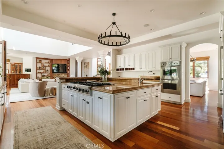 1807 Valley Park Avenue, Hermosa Beach, California 90254