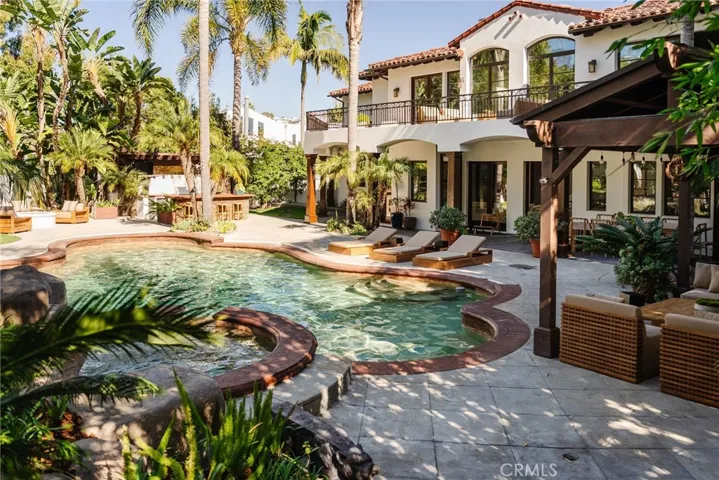 1807 Valley Park Avenue, Hermosa Beach, California 90254