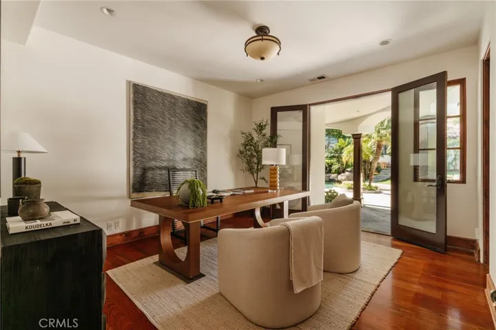 1807 Valley Park Avenue, Hermosa Beach, California 90254