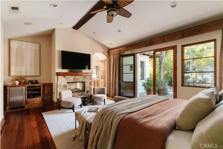 1807 Valley Park Avenue, Hermosa Beach, California 90254