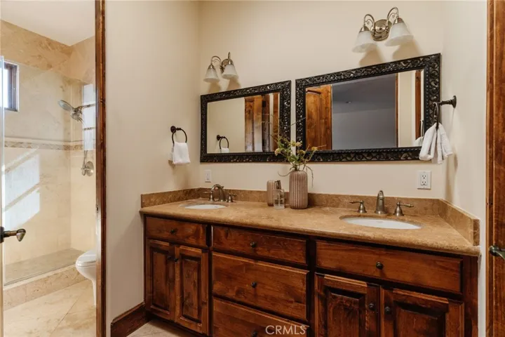 1807 Valley Park Avenue, Hermosa Beach, California 90254