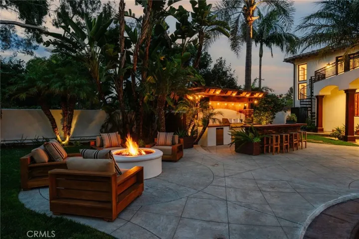 1807 Valley Park Avenue, Hermosa Beach, California 90254