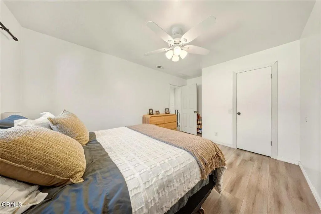 1036 Cheyenne Way, Oxnard, California 93033 home-pic-15
