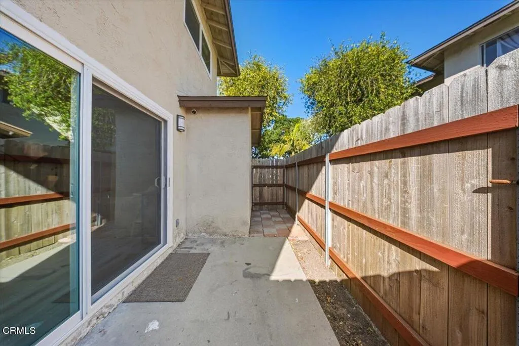 1036 Cheyenne Way, Oxnard, California 93033 home-pic-11