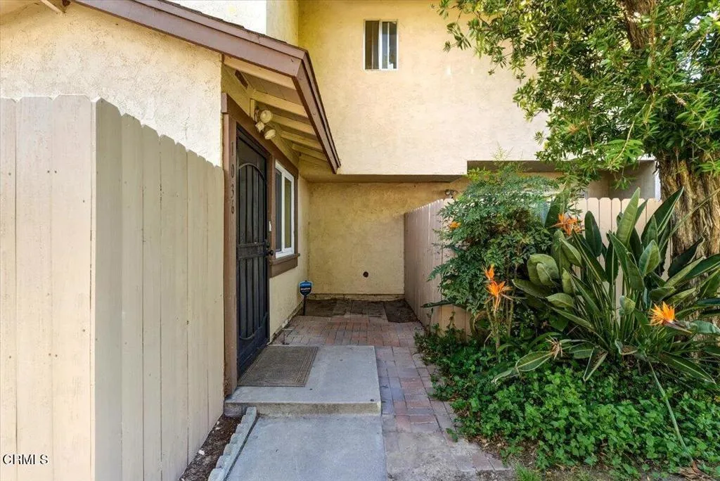 1036 Cheyenne Way, Oxnard, California 93033 home-pic-4