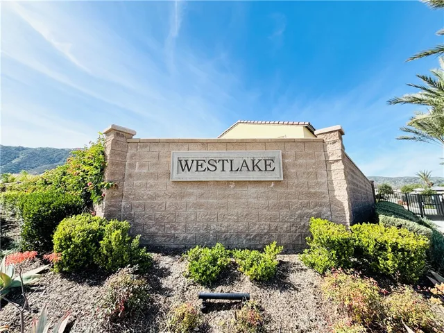 32770 Shorecrest, Lake Elsinore, California 92530