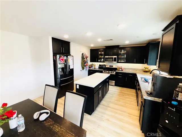 32770 Shorecrest, Lake Elsinore, California 92530