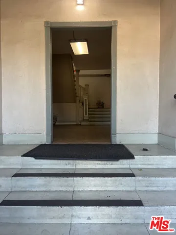 1252 Lake St Front Door