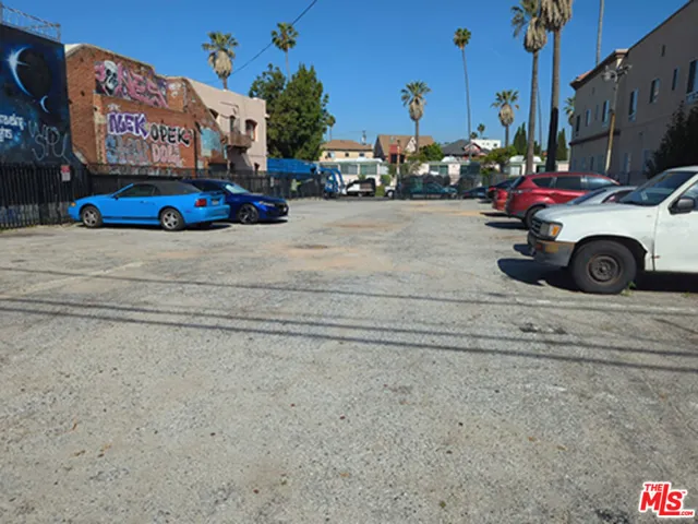 1250 Lake St- Parking Lot