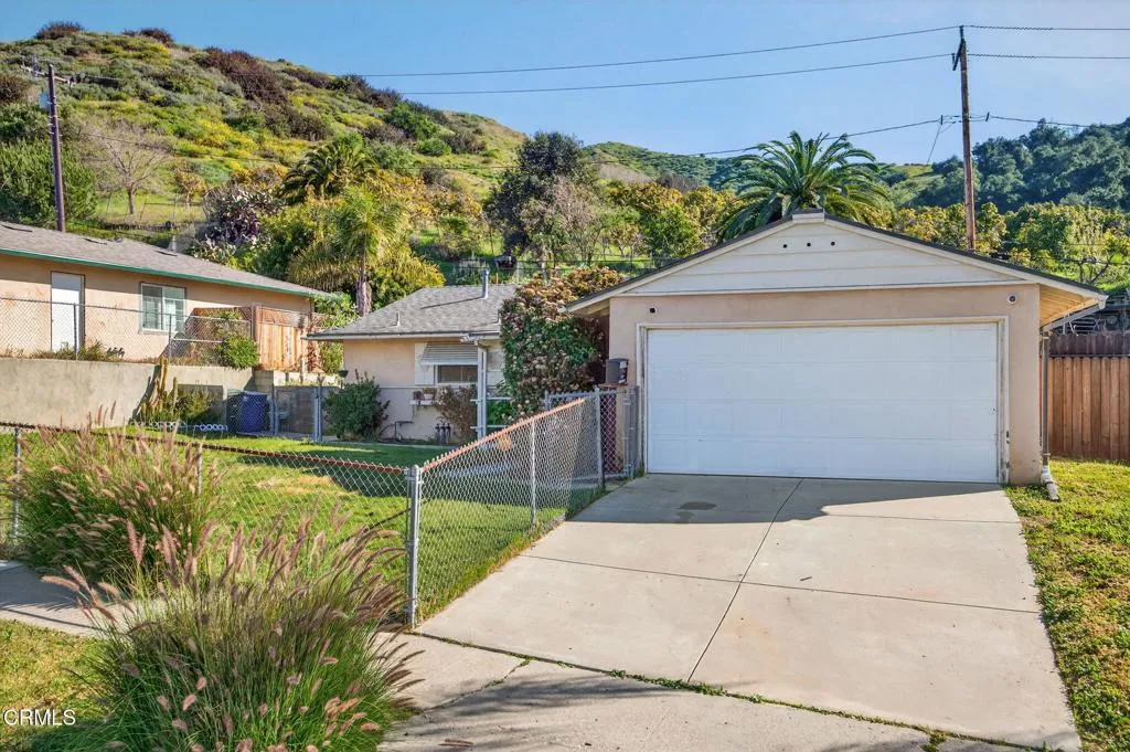 5014 Floral Drive, Ventura, California 93001 home-pic-3