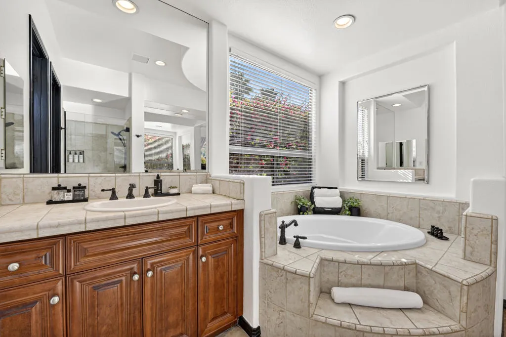 48789 Cascade Street, Indio, California 92201 home-pic-19