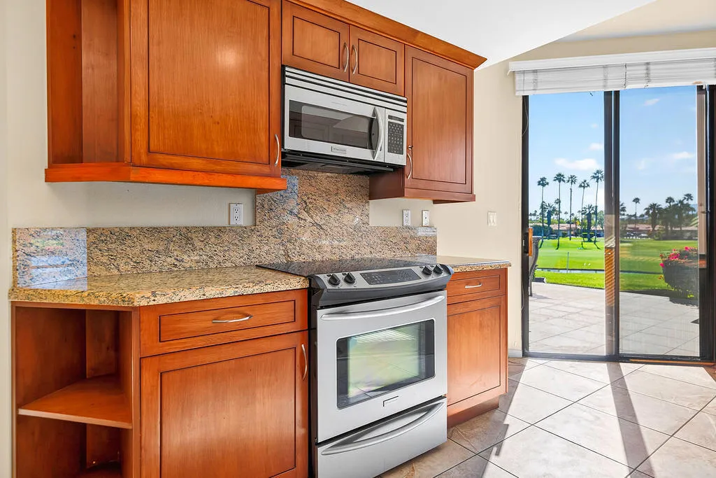 38019 Crocus Lane, Palm Desert, California 92211 home-pic-3