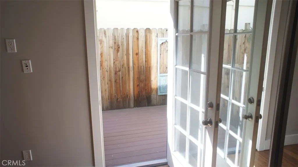 432 E 6th Street, Long Beach, California 90802 home-pic-23