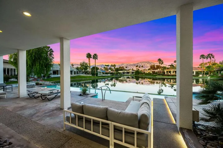 57-web-or-mls-JB_Andrews_OPMG_0126_057