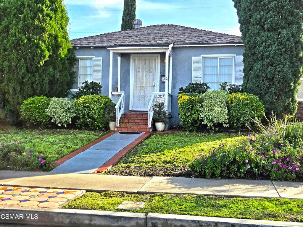 17526 Miranda Street, Encino, California 91316 home-pic-2