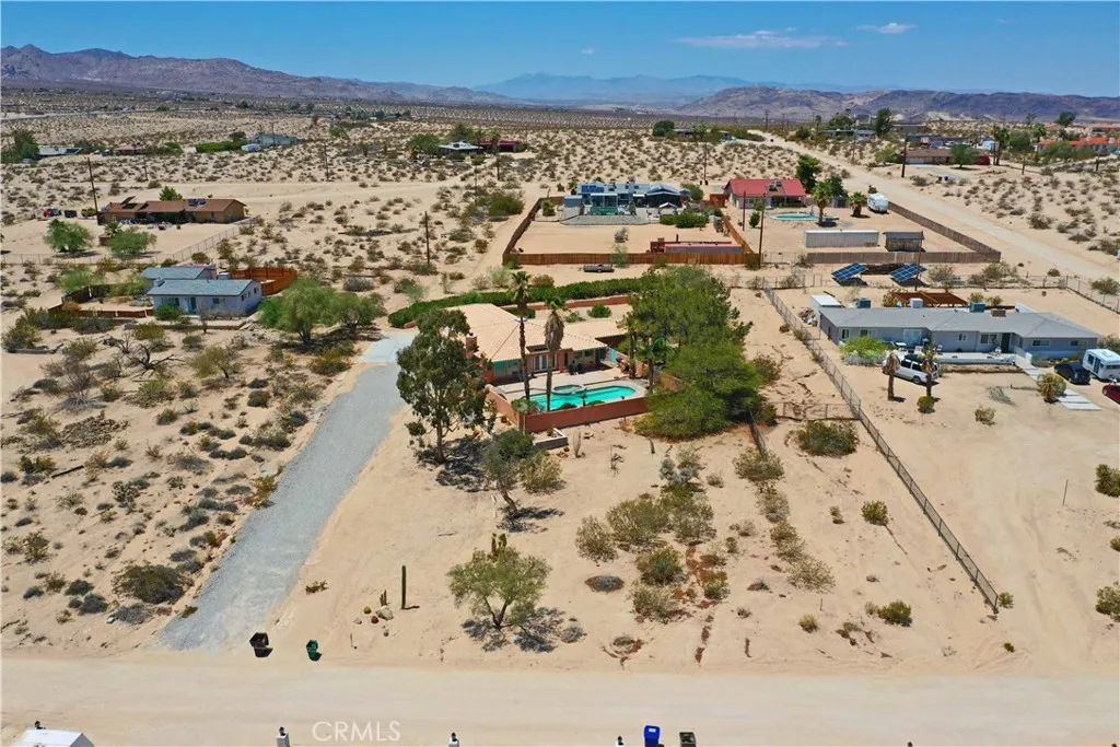 6144 Carodean, 29 Palms, California 92277 home-pic-70
