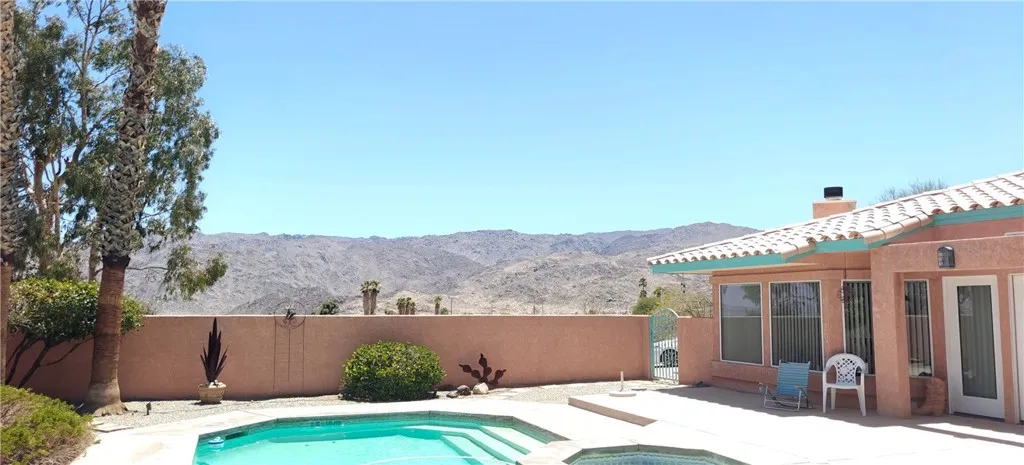 6144 Carodean, 29 Palms, California 92277 home-pic-18