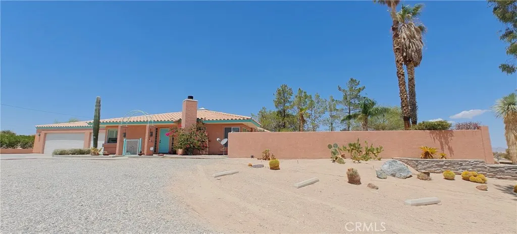 6144 Carodean, 29 Palms, California 92277 home-pic-3