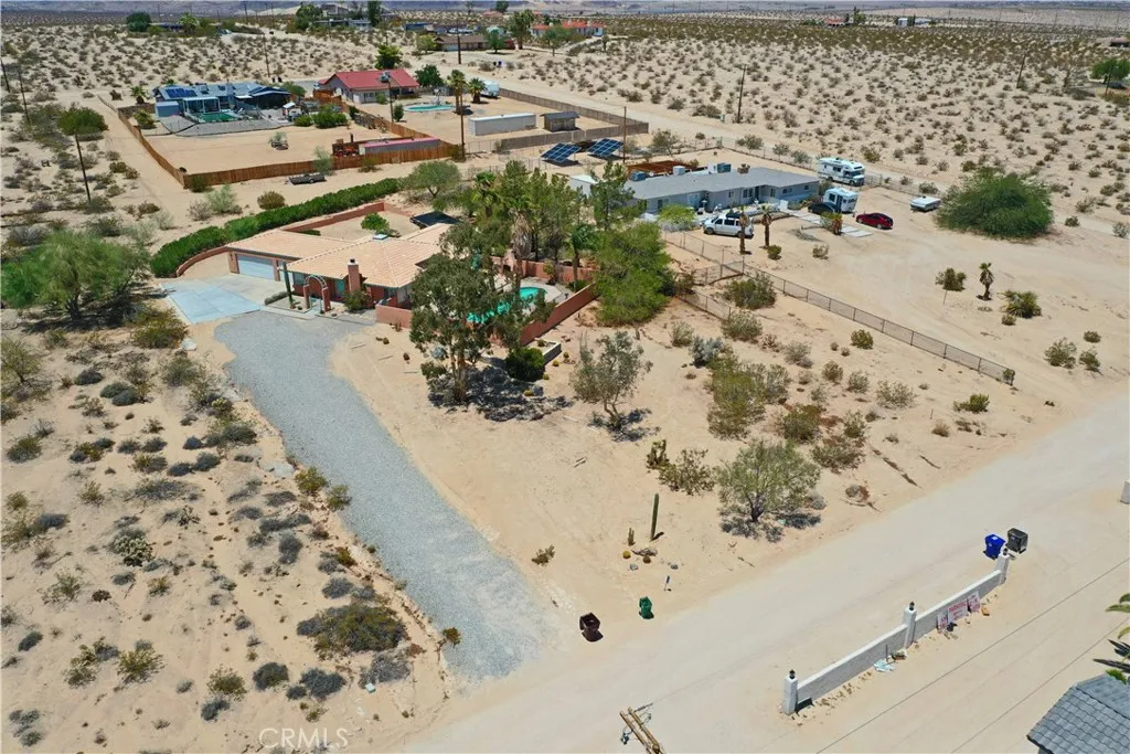 6144 Carodean, 29 Palms, California 92277 home-pic-71
