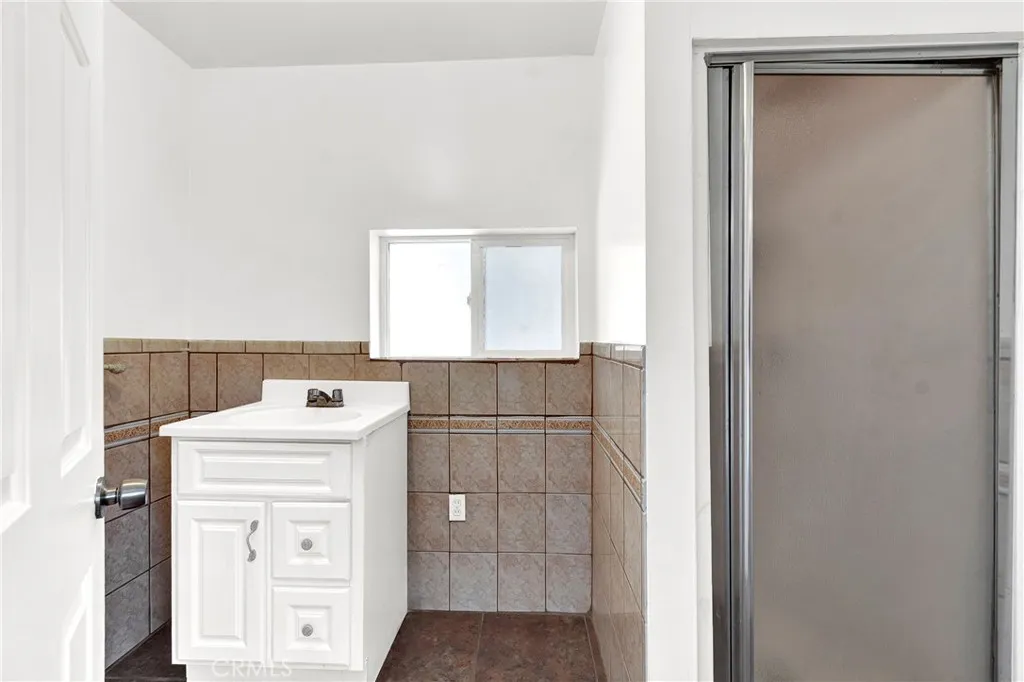 4748 Dozier Street, East Los Angeles, California 90022 home-pic-13