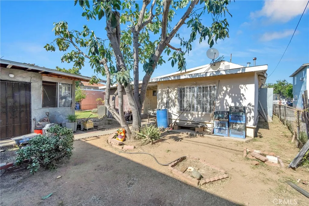 4748 Dozier Street, East Los Angeles, California 90022 home-pic-3