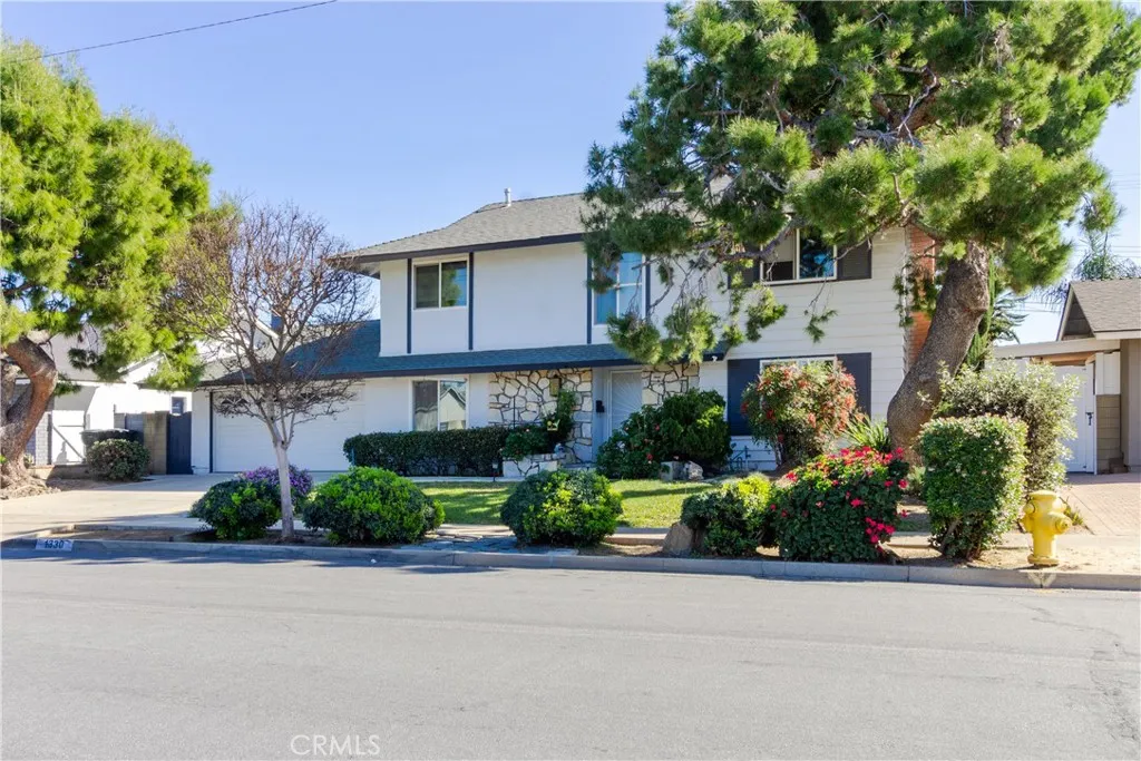 1330 Limerick Drive, Placentia, California 92870 home-pic-2