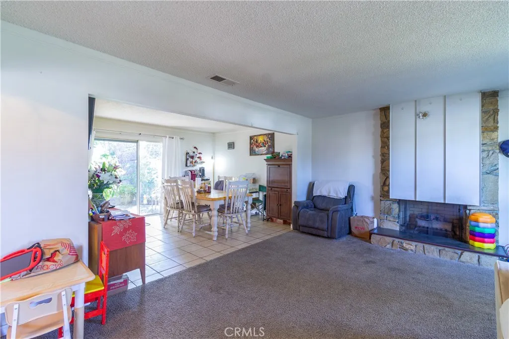 1330 Limerick Drive, Placentia, California 92870 home-pic-6
