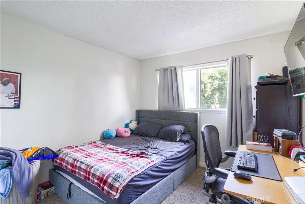 1330 Limerick Drive, Placentia, California 92870 home-pic-26