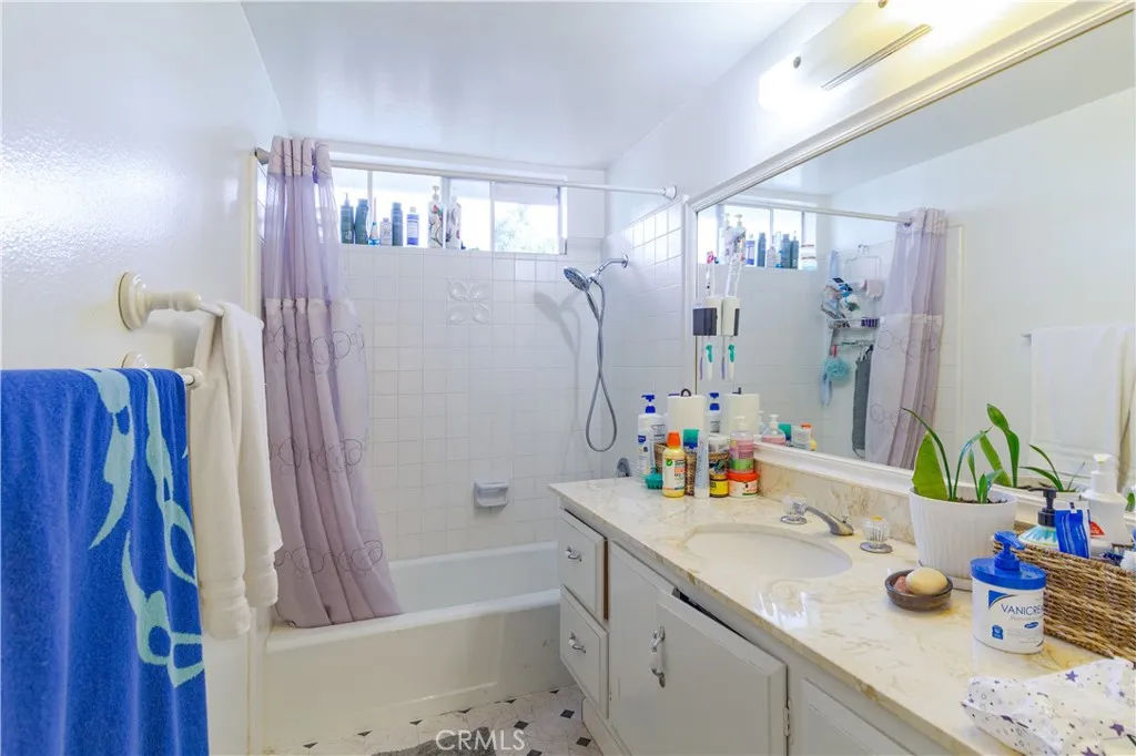 1330 Limerick Drive, Placentia, California 92870 home-pic-27