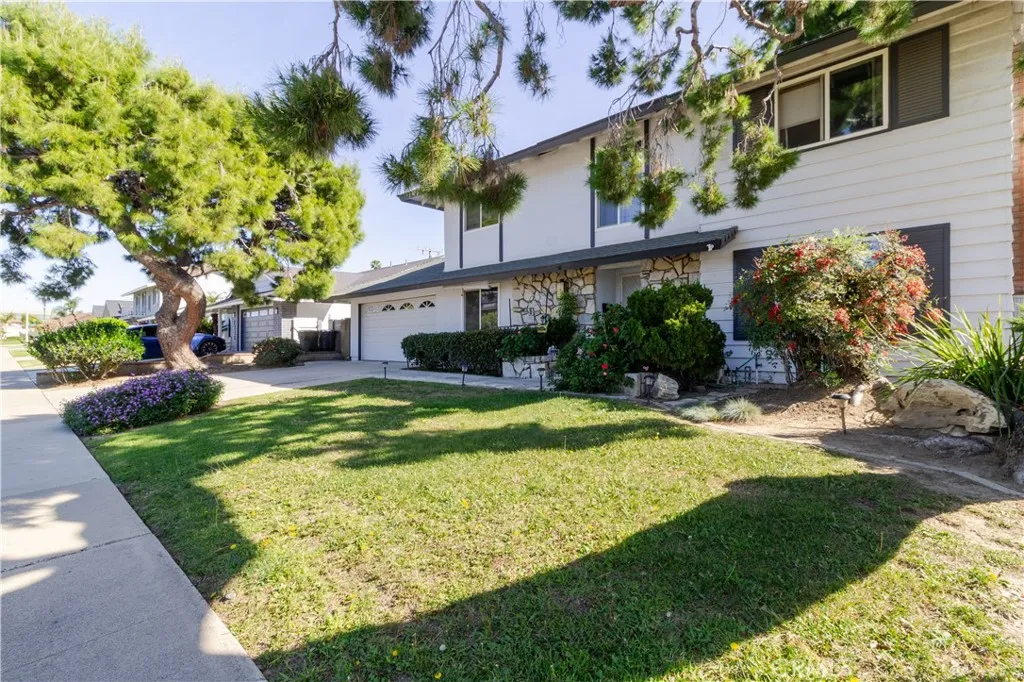 1330 Limerick Drive, Placentia, California 92870 home-pic-3