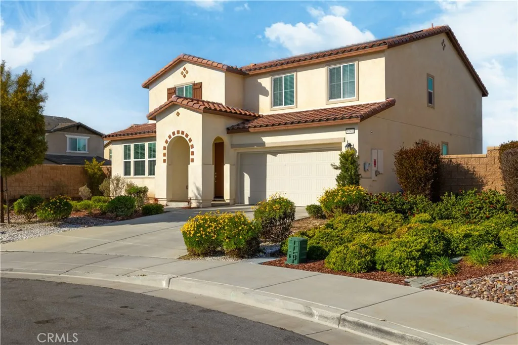 30800 Mossy Bend Ln., Murrieta, California 92563 home-pic-1