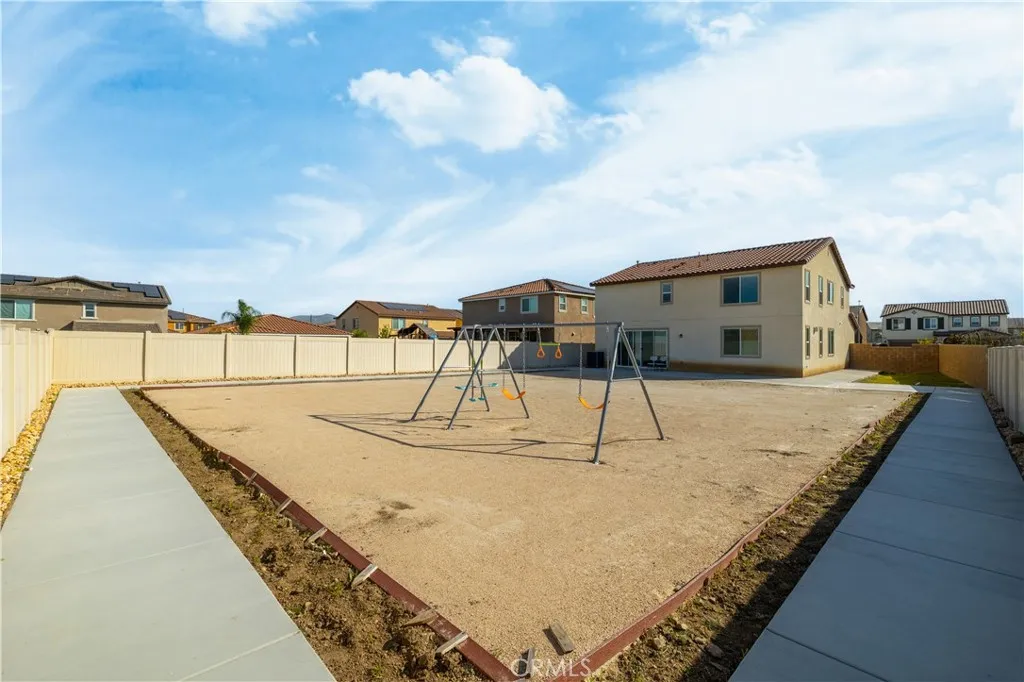 30800 Mossy Bend Ln., Murrieta, California 92563 home-pic-30