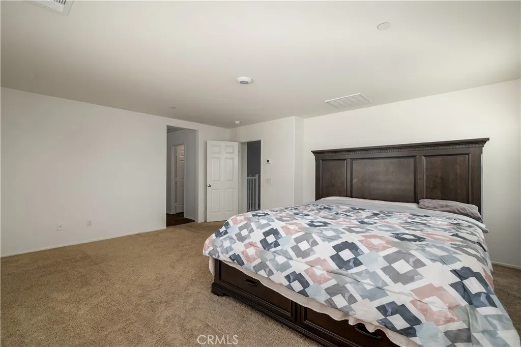 30800 Mossy Bend Ln., Murrieta, California 92563 home-pic-17