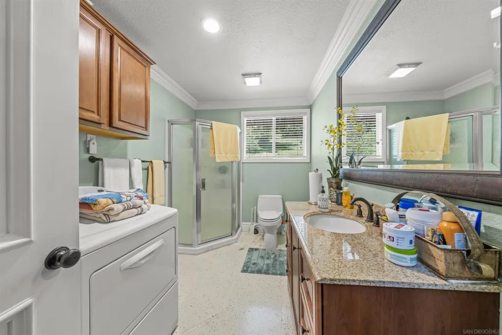 2464 Wynola Rd, Julian, California 92036 home-pic-14