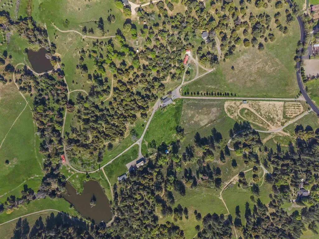2464 Wynola Rd, Julian, California 92036 home-pic-41