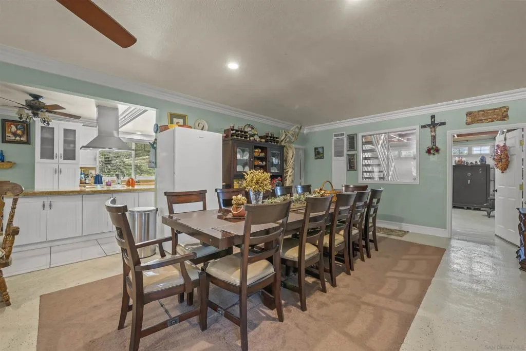 2464 Wynola Rd, Julian, California 92036 home-pic-9
