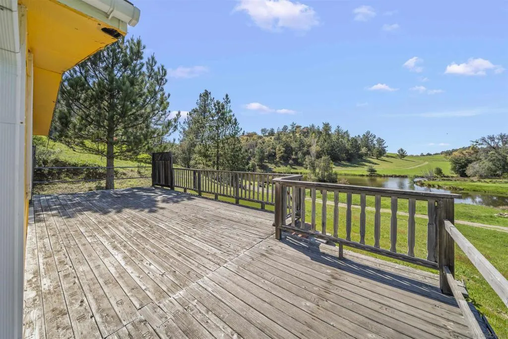 2464 Wynola Rd, Julian, California 92036 home-pic-37
