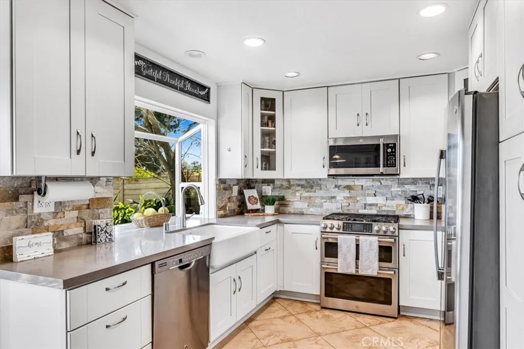 26 Windflower, Aliso Viejo, California 92656 home-pic-15